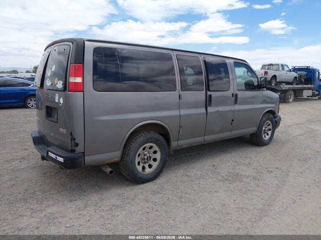GMC Savana Ls