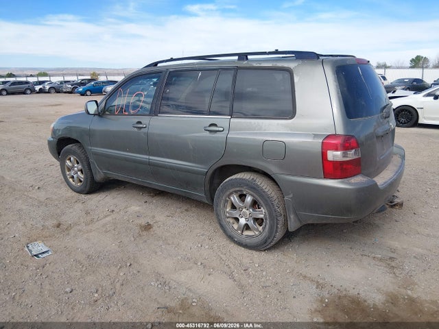Toyota Highlander 3rd Row
