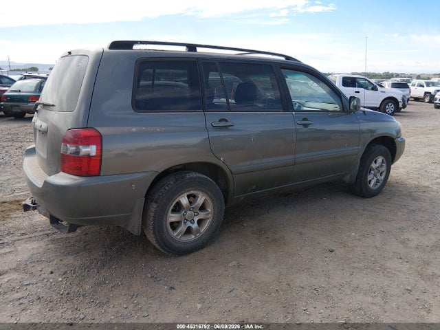 Toyota Highlander 3rd Row