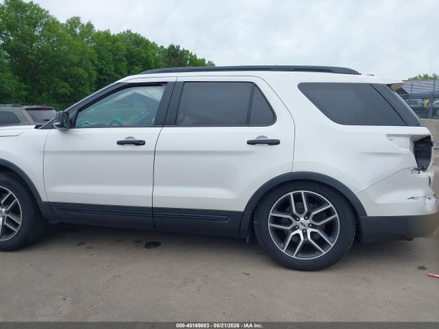 Ford Explorer Sport