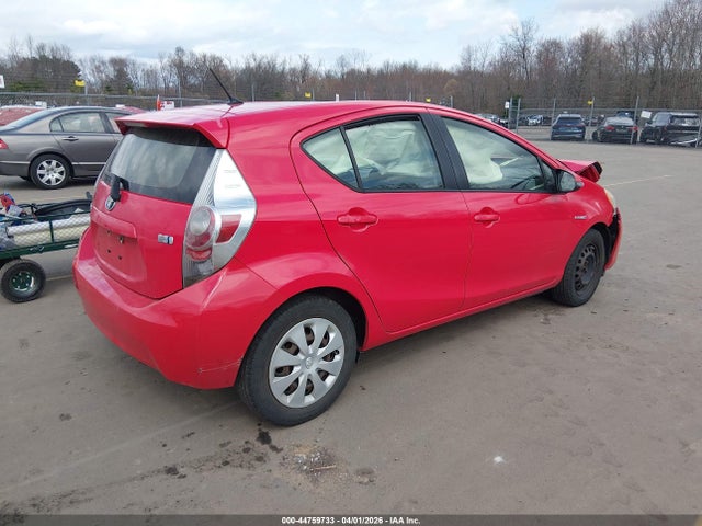 Toyota Prius c Two