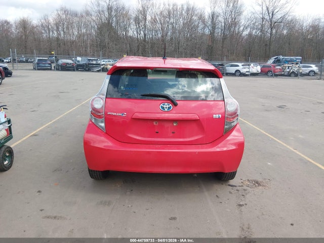 Toyota Prius c Two