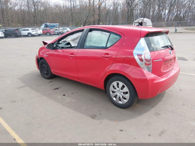Toyota Prius c Two