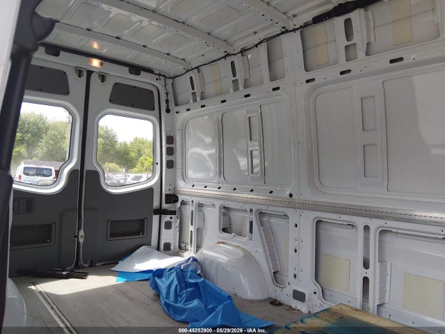 Dodge Sprinter Van 2500