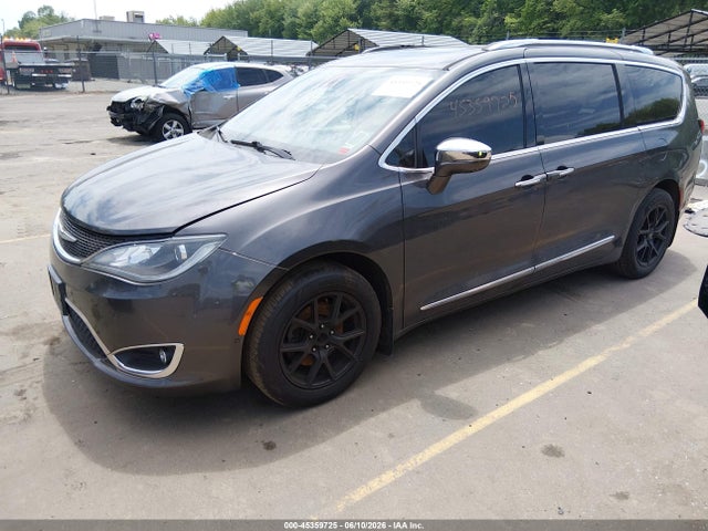 Chrysler Pacifica Limited