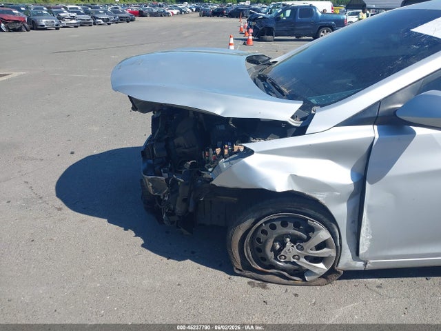 Hyundai ELANTRA Gls