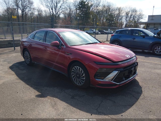 Salvage Hyundai SONATA Image