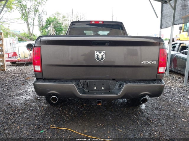 Ram 1500 Express  4x4 6'4 Box