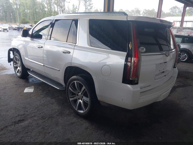 Cadillac Escalade Luxury