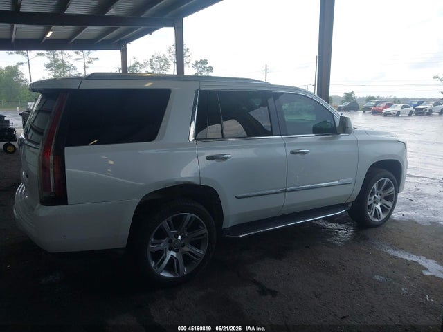 Cadillac Escalade Luxury