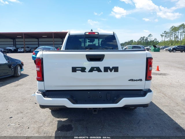 Ram 1500 Tradesman  4x4 6'4 Box