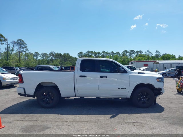 Ram 1500 Tradesman  4x4 6'4 Box