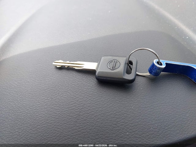 Nissan Versa 1.6 S
