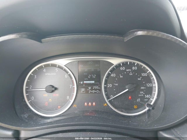 Nissan Versa 1.6 S