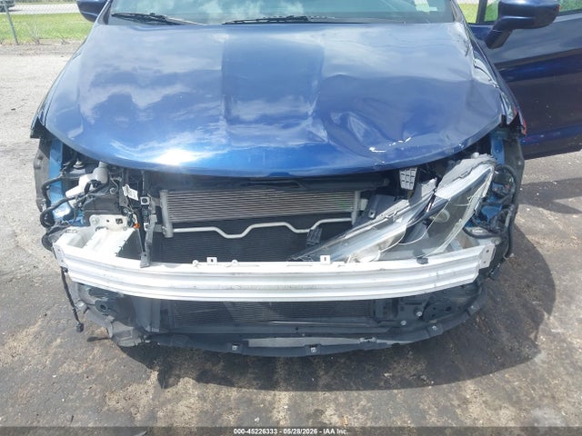 Chrysler Pacifica Touring L