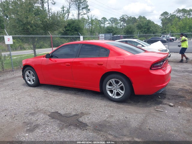 Dodge Charger Se