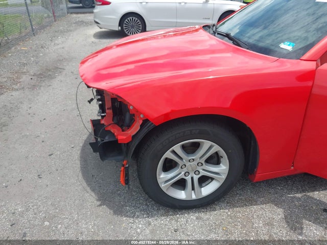 Dodge Charger Se