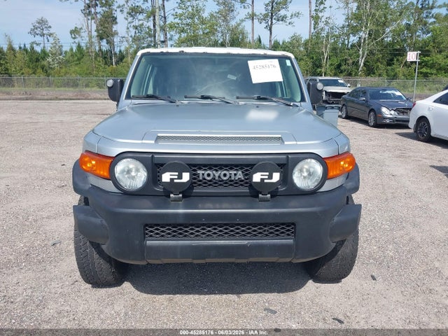 Toyota FJ Cruiser