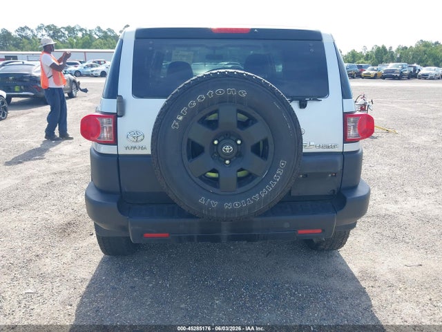 Toyota FJ Cruiser