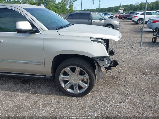 Cadillac Escalade Premium Luxury