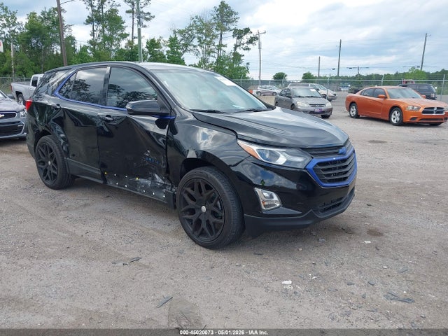 Salvage Chevrolet Equinox Image