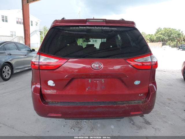 Toyota Sienna Le 8 Passenger