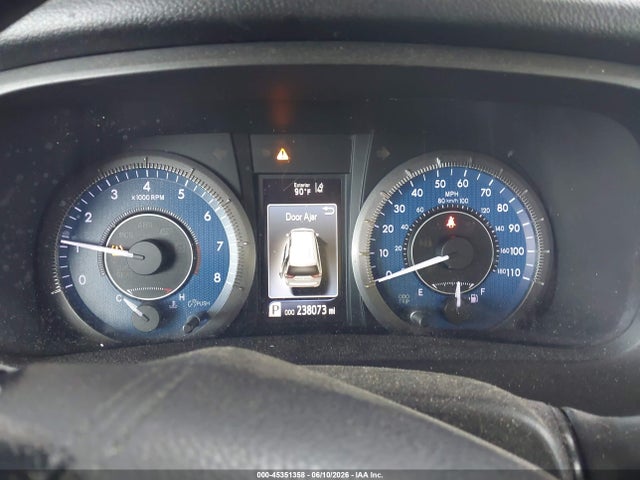Toyota Sienna Le 8 Passenger