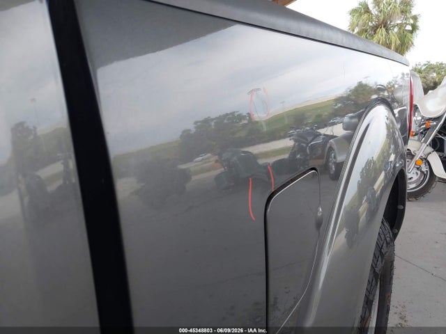 Nissan Frontier Se