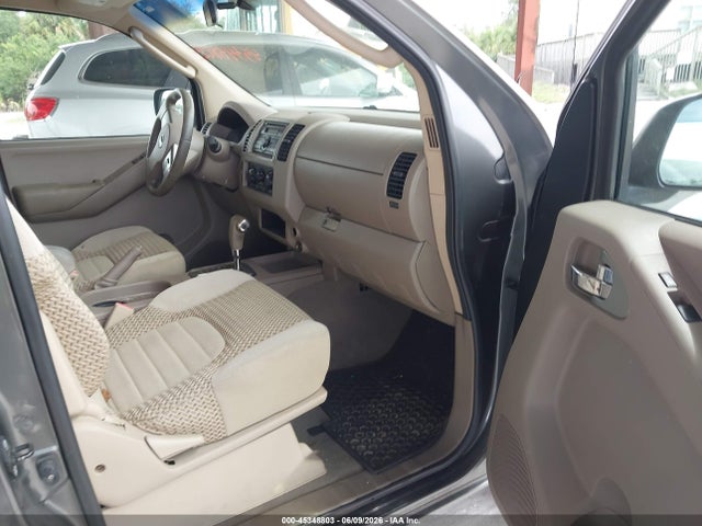 Nissan Frontier Se
