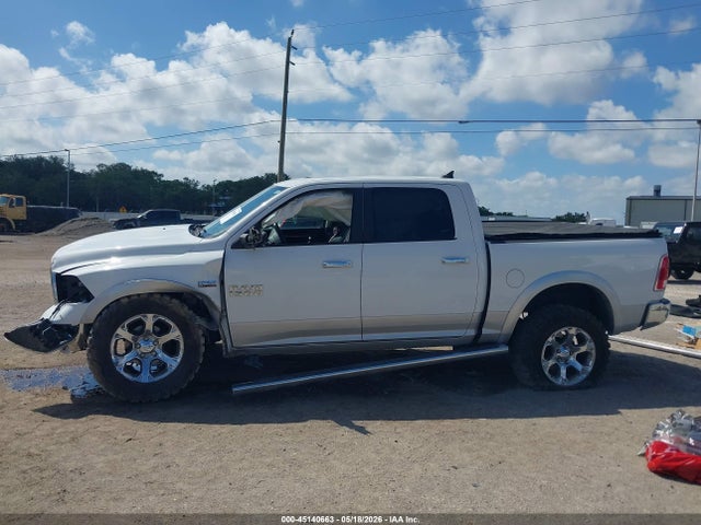 Ram 1500 Laramie  4x4 5'7 Box