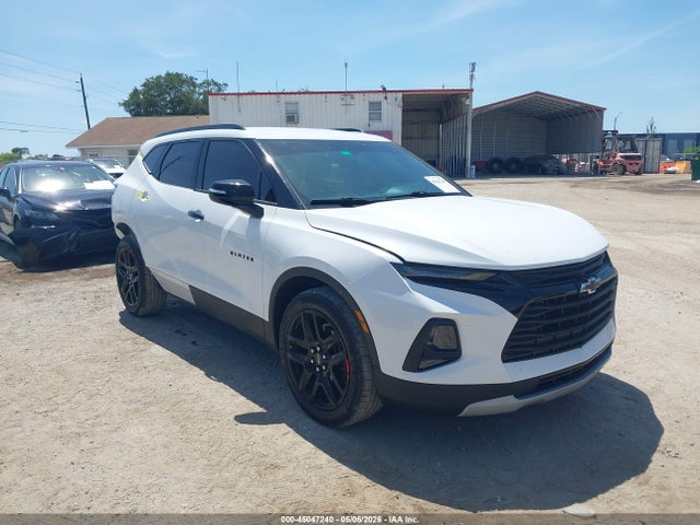 Salvage Chevrolet Blazer Image