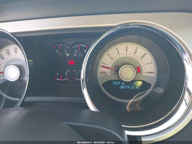 Ford Mustang V6 Premium