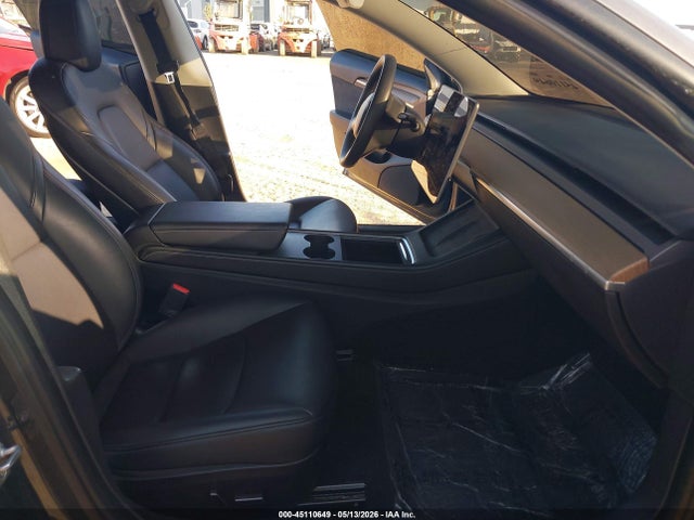 Tesla Model 3 Rear-wheel Drive