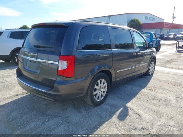 Chrysler Town & Country Touring