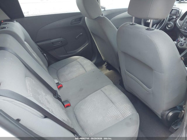 Chevrolet Sonic Ls Auto