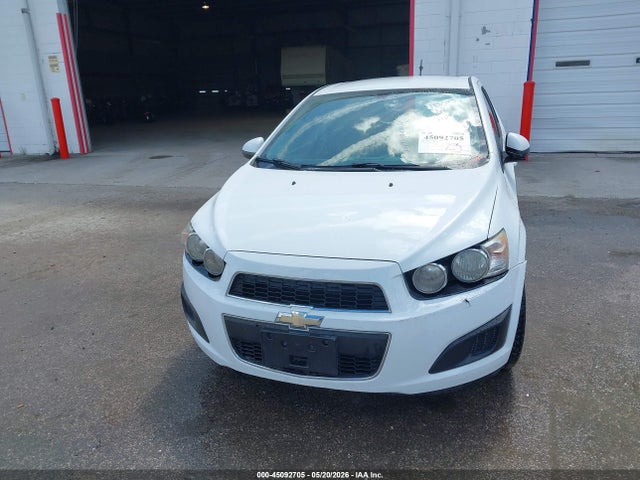 Chevrolet Sonic Ls Auto