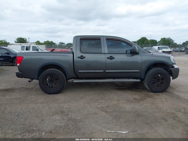 Nissan Titan Pro-4x