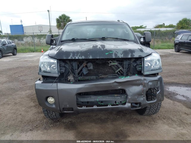 Nissan Titan Pro-4x