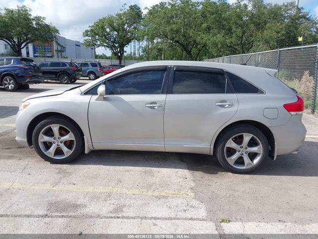 Toyota Venza Base V6