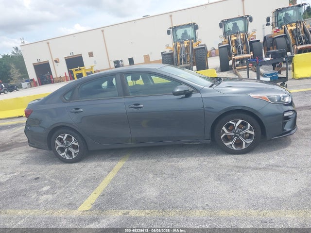 Kia Forte Lxs