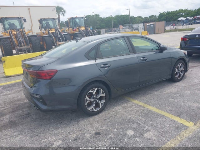 Kia Forte Lxs