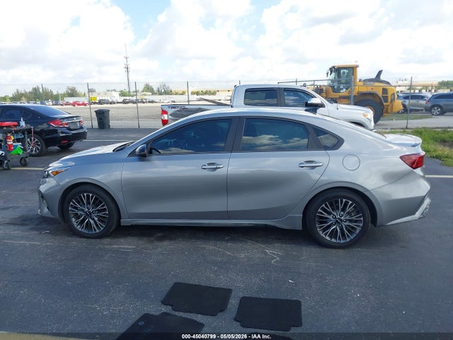 Kia Forte Gt-line