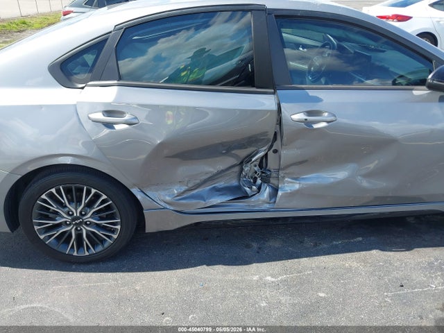 Kia Forte Gt-line