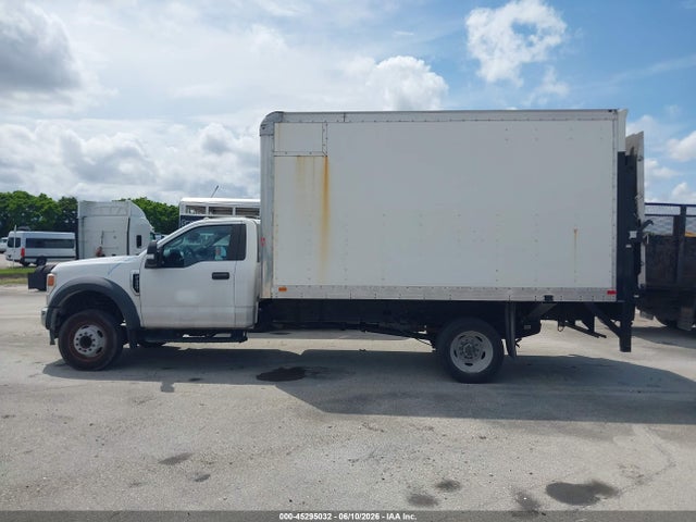 Ford F-450 Xl