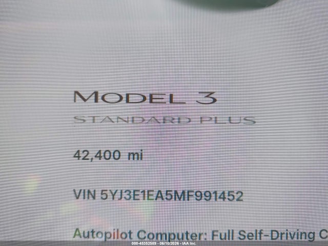 Tesla Model 3 Standard Range Plus Rear-wheel Drive
