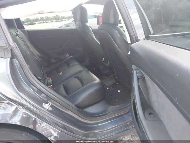 Tesla Model 3 Standard Range Plus Rear-wheel Drive