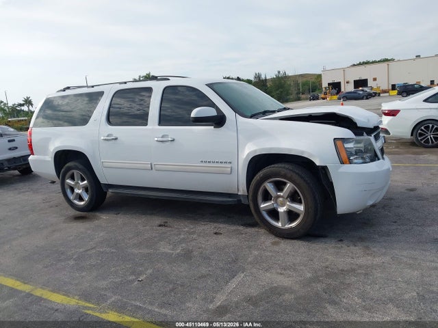 Chevrolet Suburban 1500 Lt