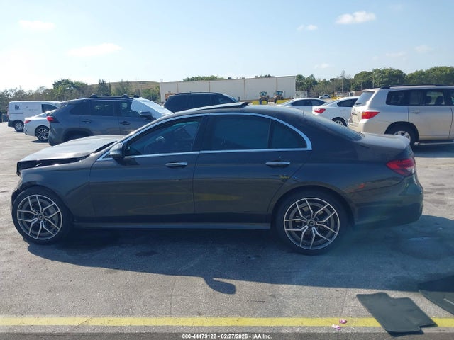 Mercedes-Benz E-Class 4matic