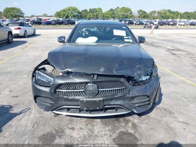 Mercedes-Benz E-Class 4matic