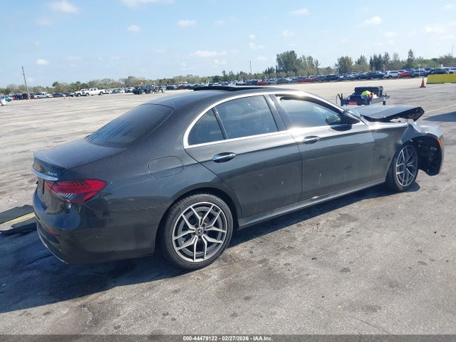 Mercedes-Benz E-Class 4matic